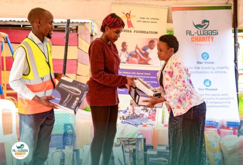 Alwaasi-mukisa foundation -9672-comp