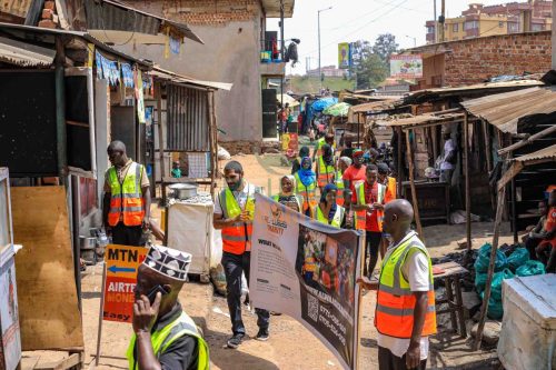 Wlak Alwaasi-38-comp