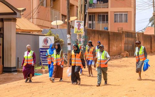 Wlak Alwaasi-51-comp