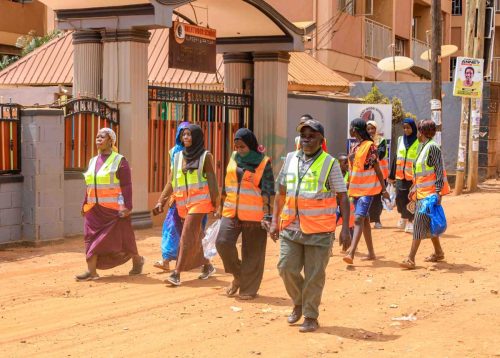 Wlak Alwaasi-52-comp